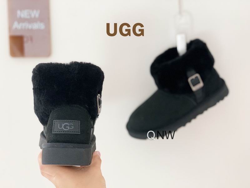 UGG Women's Shoes 541